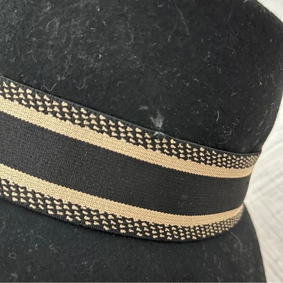 « Chrisitan Doir » Black Bucket Hat, made in Parix! 😄 - Picture 4 of 5